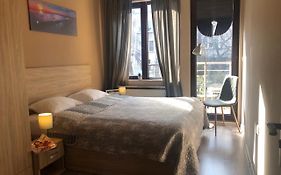 Apartment 46